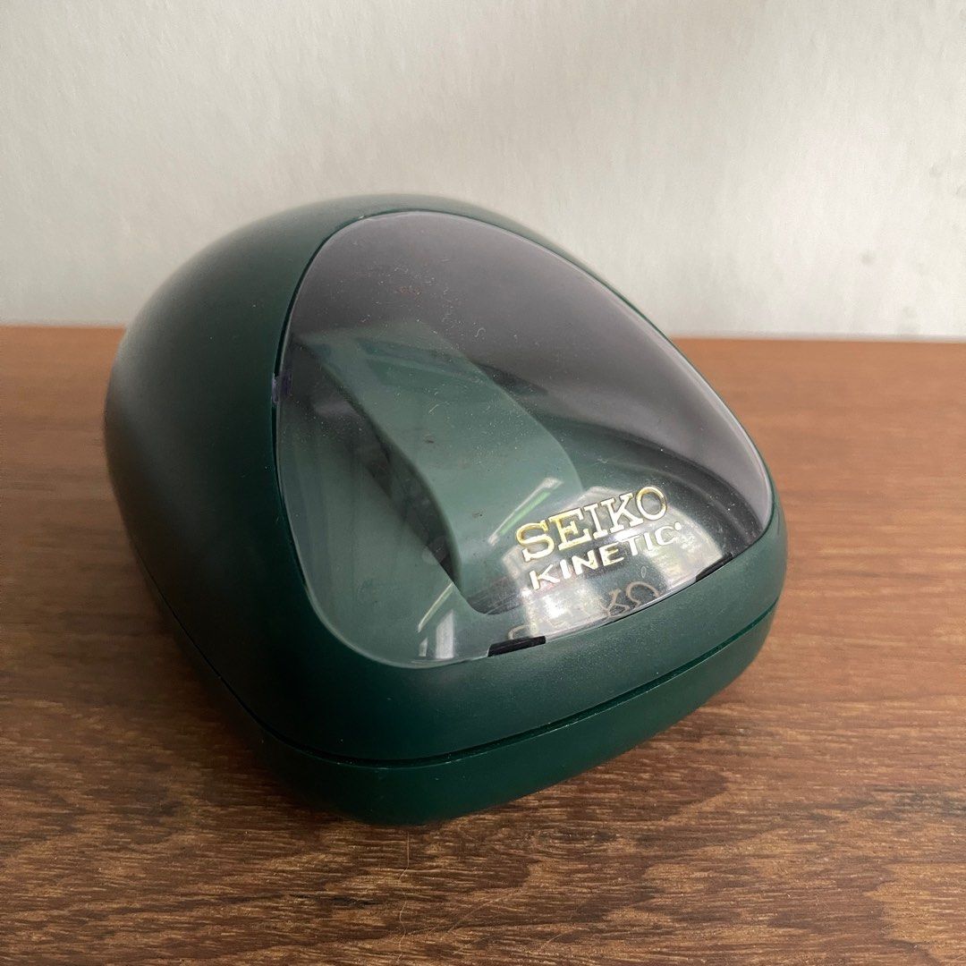 Kinetic top watch box