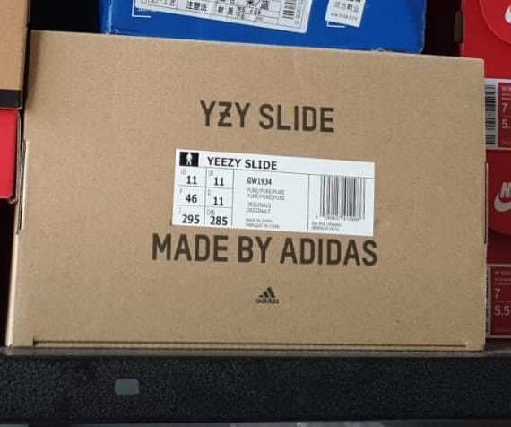 Yeezy Slide Pure, Men's Fashion, Footwear, Flipflops and Slides on Carousell