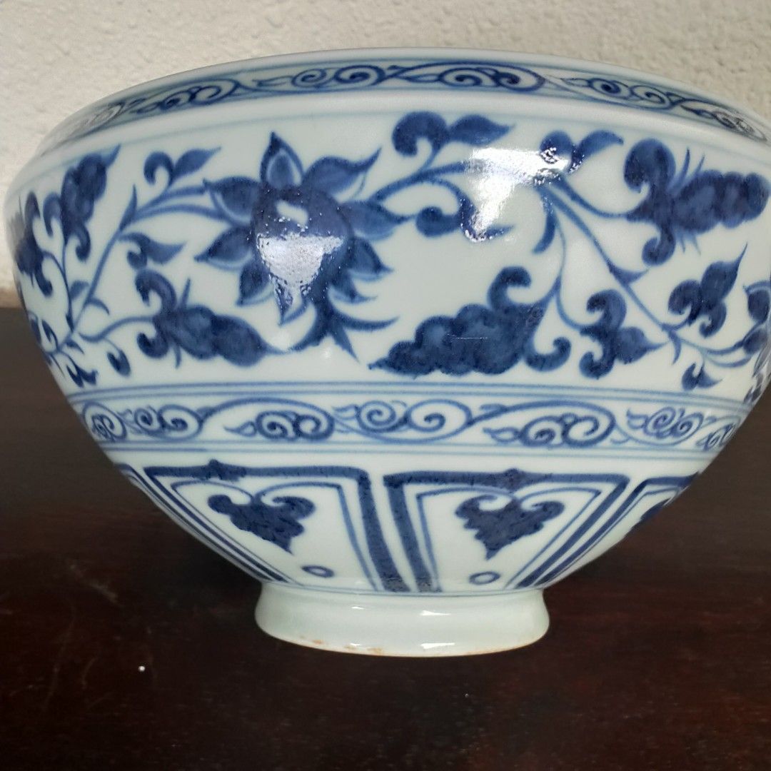 Yuan dynasty 14th century period made ceramic bowl 9in cross