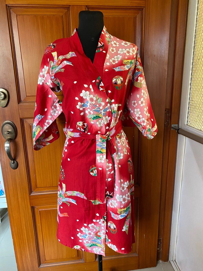 #1550 Japanese Robe on Carousell