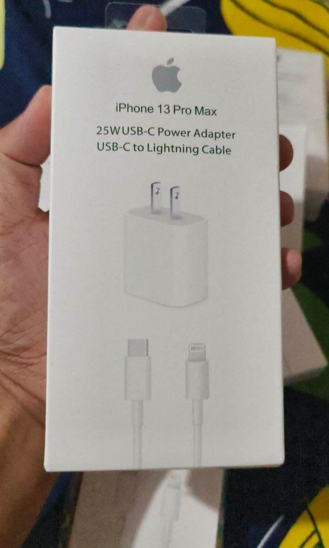 2025W USBC Power Adaptor + 1M USBC to Lightning Cable with Serial on