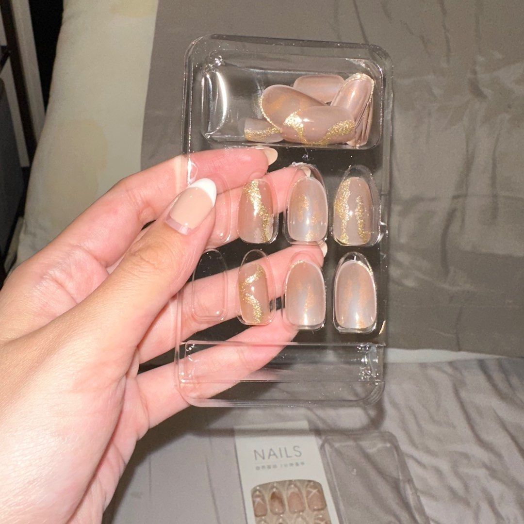 3 Box of Beige/Nude Glitter Fake Nails (diff design per box) (Category: Hands & Nails) located in Quezon City. Submitted by preloved__cw (Listing ID 1237282059, Image 3). Description: Fake Nails from shopee (Nude/Beige with glitters) P60 for 3 box of different styles • 2 box already opened (comes with more than 15pcs) • 1 box - 24 Pcs (1st photo) Bought this from shopee for more than Php 40 per box Sale for 3 BOX!!! .