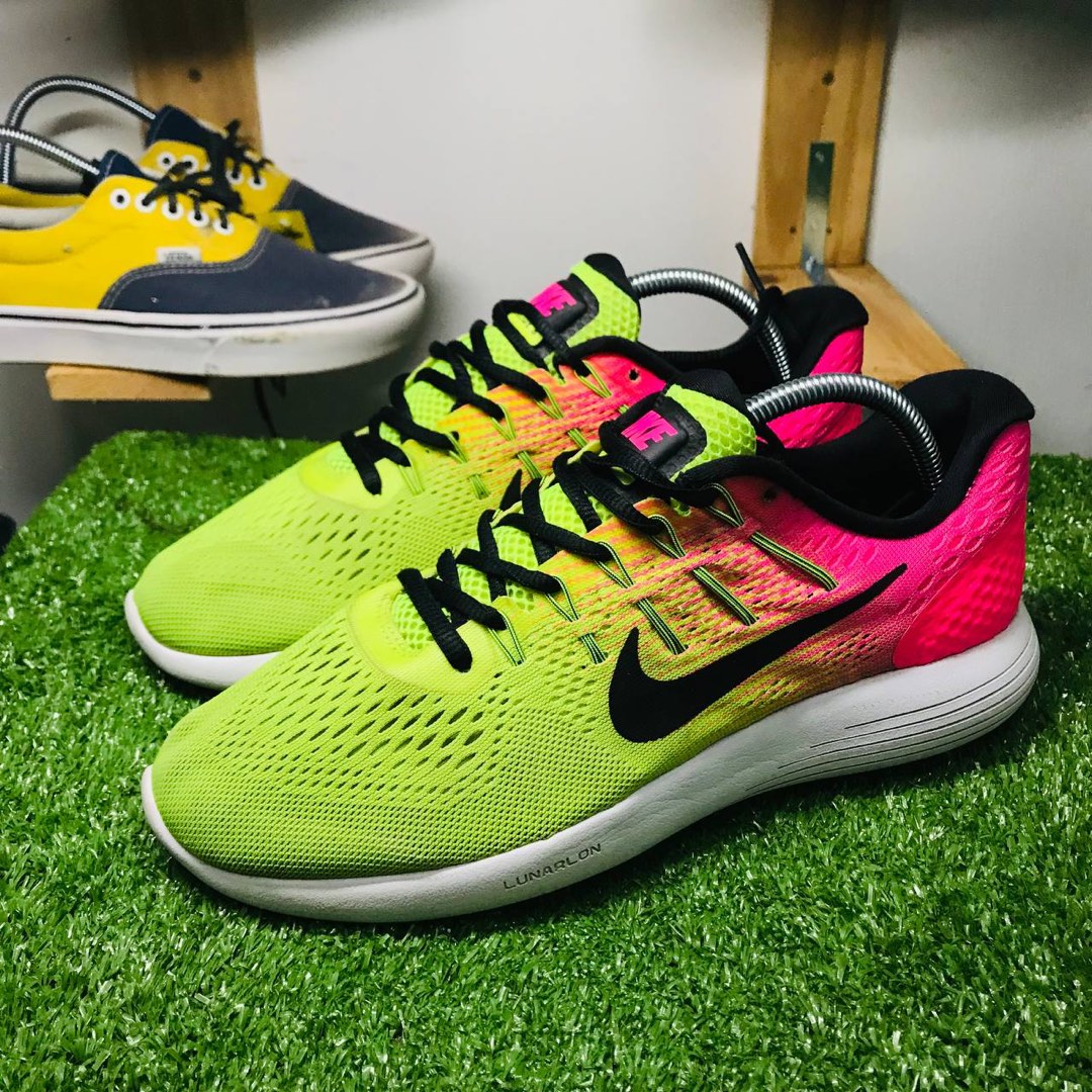 Nike free on sale or lunarlon