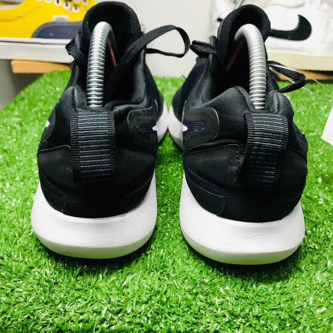 Nike lunarsolo clearance white running shoes