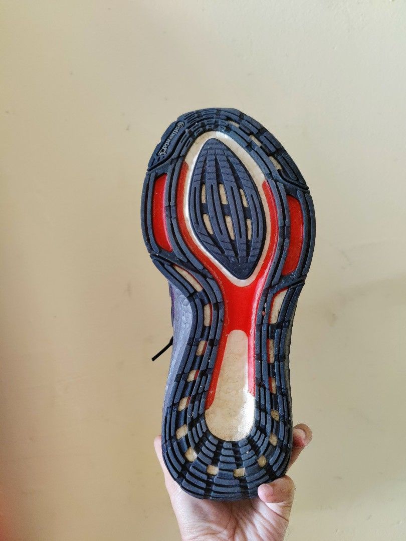 Adidas Ultraboost (Category: Sneakers) located in Kuala Lumpur. Submitted by monnnnnnn (Listing ID 1237343821, Image 2). Description: Adidas Ultraboost. Size 7UK. Dijaga & dipakai dengan cermat. Jualan untuk majlis kahwin 😁.