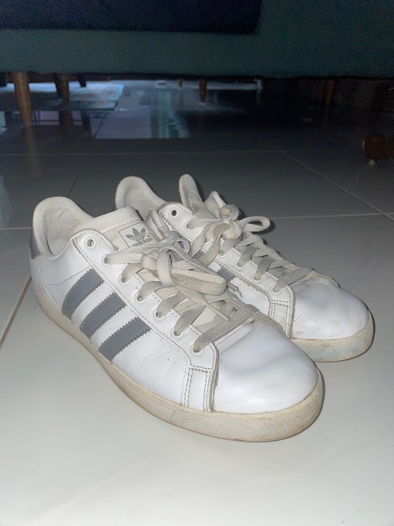 adidas white shoes Men s Fashion Footwear Sneakers on Carousell