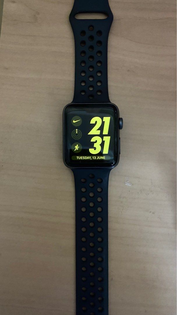 Apple Watch Series 3|Nike+|42mm case|GPS model