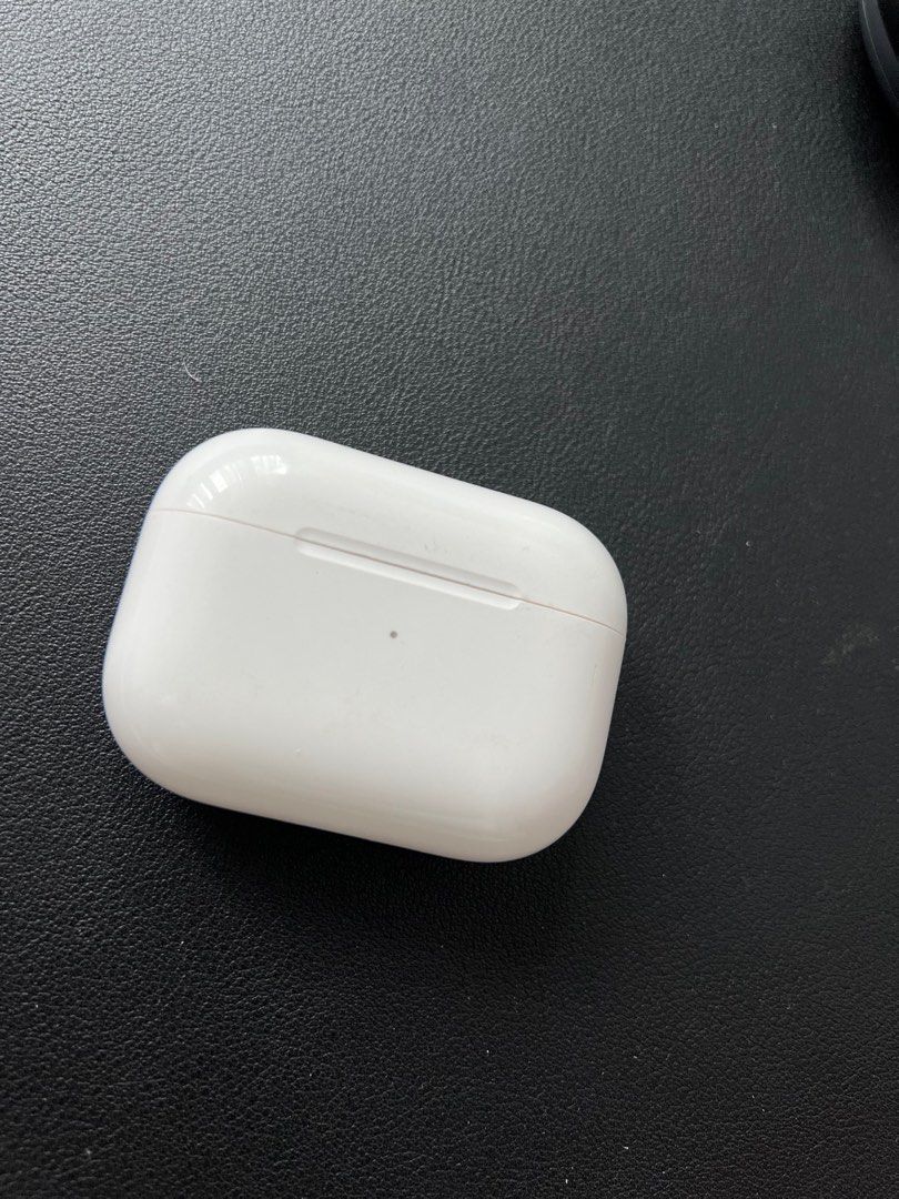 Apply AirPod Pro (right only), Audio, Earphones on Carousell
