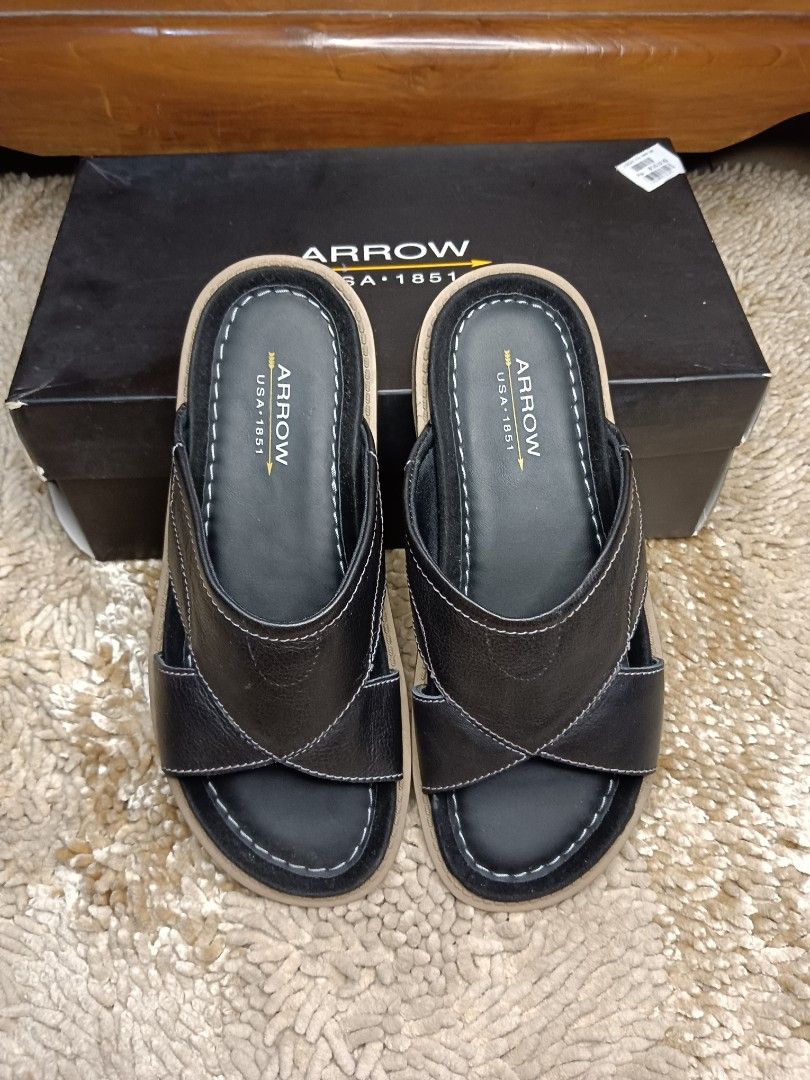 Arrow Leather Sandals Fesyen Pria Sepatu Sandal di Carousell