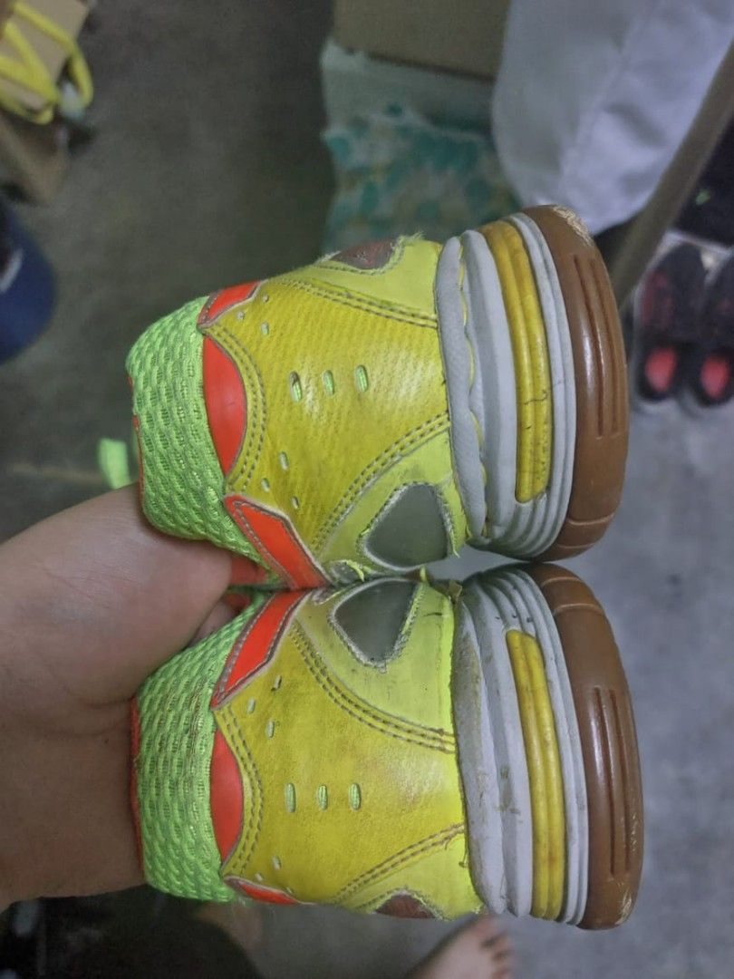 asics badminton shoes for men