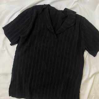 Atasan hitam korea look trendy shirt