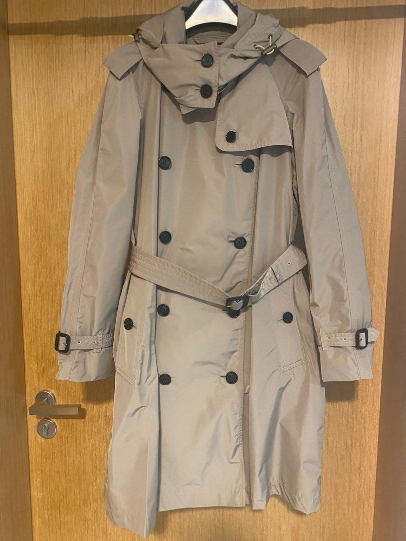 Authentic Brand New Burberry Trench Raincoat. Very value for money
