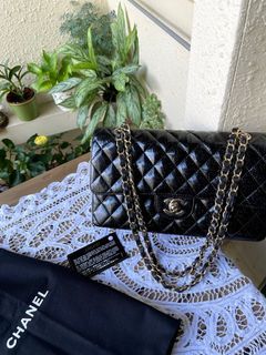 chanel rock and chain