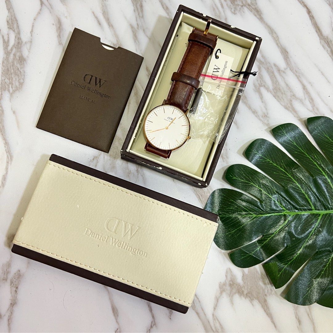 Authentic Daniel Wellington Rose Gold St. Andrews Leather Strap Watch