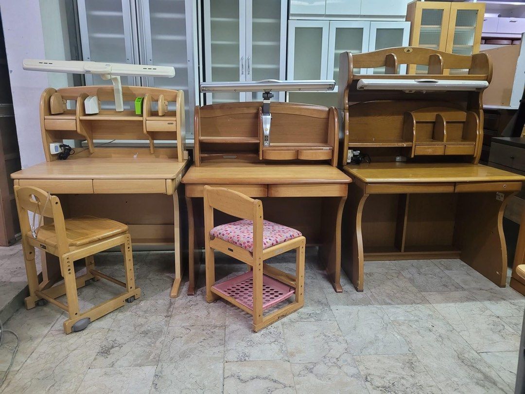 Available Study table Japan surplus (Category: Tables & Sets) located in Manila. Submitted by Hezcki (Listing ID 1237215166, Image 1). Description: .