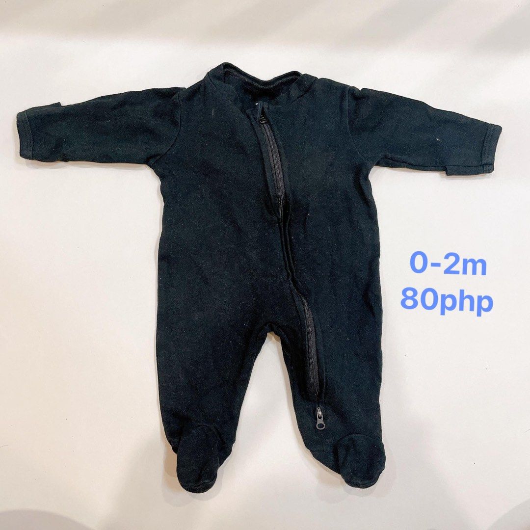 Baby bodysuit onesie 0-3 months (Category: Babies & Kids Fashion) located in Rizal. Submitted by lemiebee (Listing ID 1237304189, Image 1). Description: .
