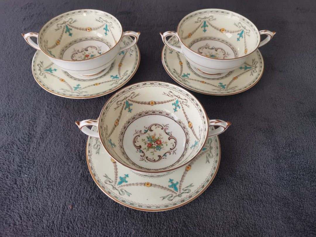 Beaupre soup coup by paragon (Category: Dinnerware & Cutlery) located in Pasig City. Submitted by singledadreseller (Listing ID 1237198532, Image 1). Description: Beupre by paragon Rare /discontinued Soup coup with underplate p1800 per set of soupcoup with undeplate vgc I have 3.