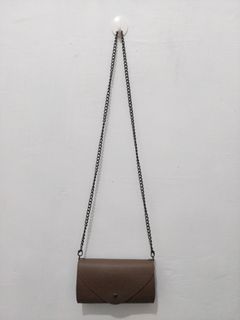 BERRYBENKA Sling Bag