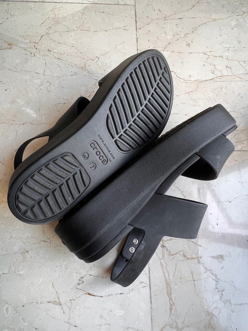 Bugis crocs new arrivals