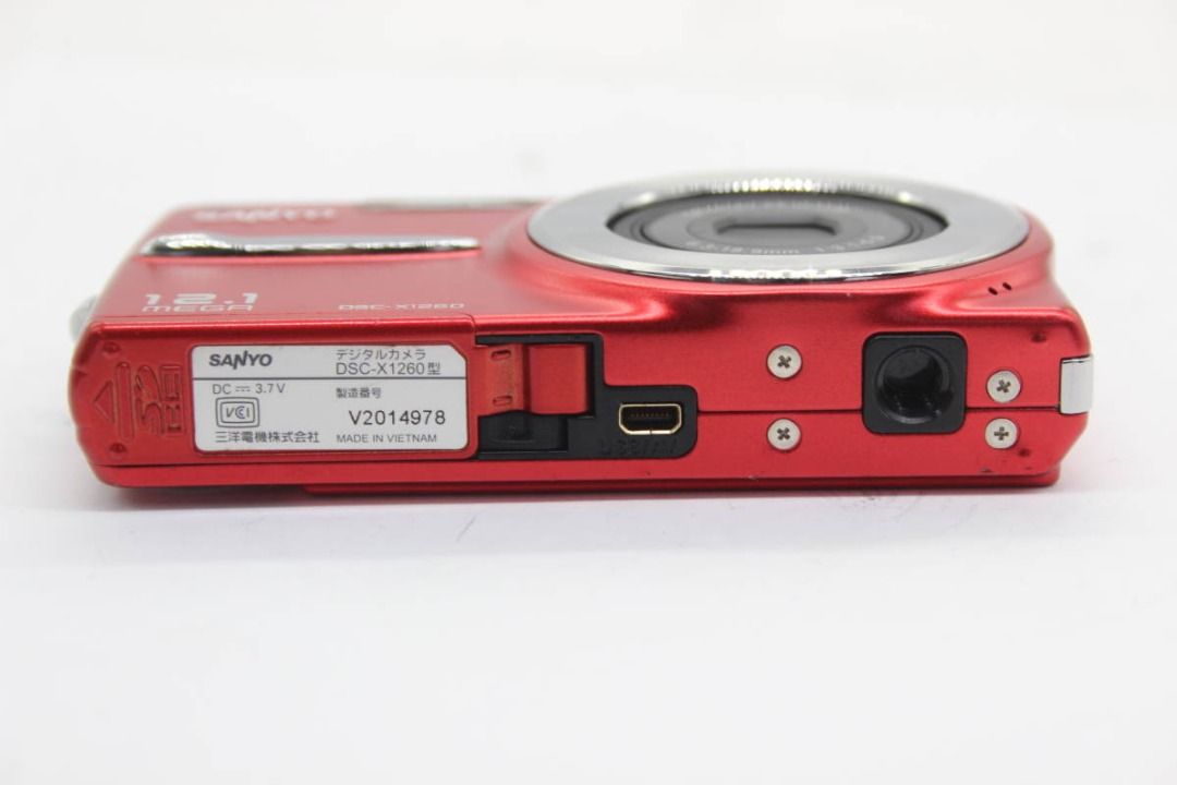 [BMC] Sanyo DSC-X1260 (12.1MP) Red 3X Optical Zoom Digital Compact (used)  **CCD Sensor**