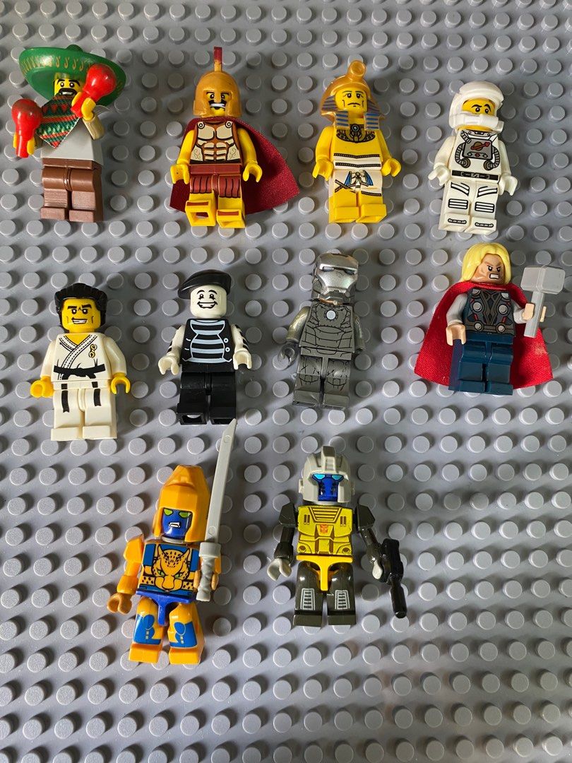 Bootleg lego 2025 minifigures