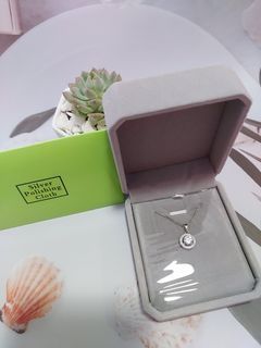 Brand New - Beautiful Silver Necklace ✨️