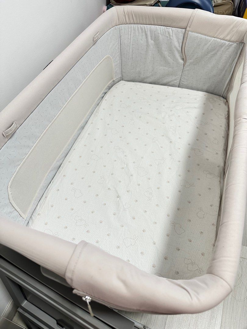 CHICCO Next2me Magic Crib, Dimensions 103 X 73 X 83 Cm