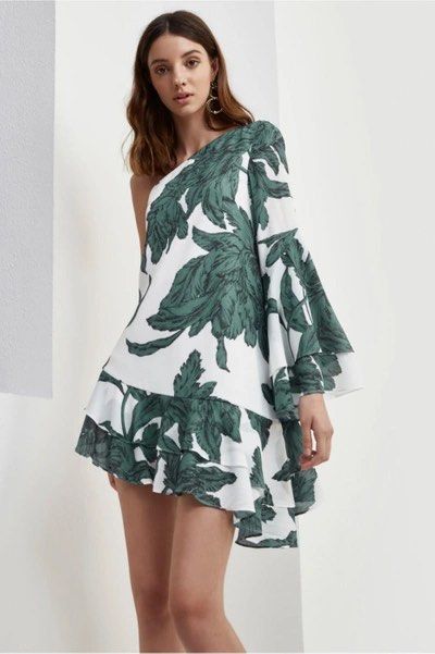 Cmeo collective tropical enlighten ivory infinite floral leaf toga dress,  Women's Fashion, Dresses & Sets, Dresses on Carousell