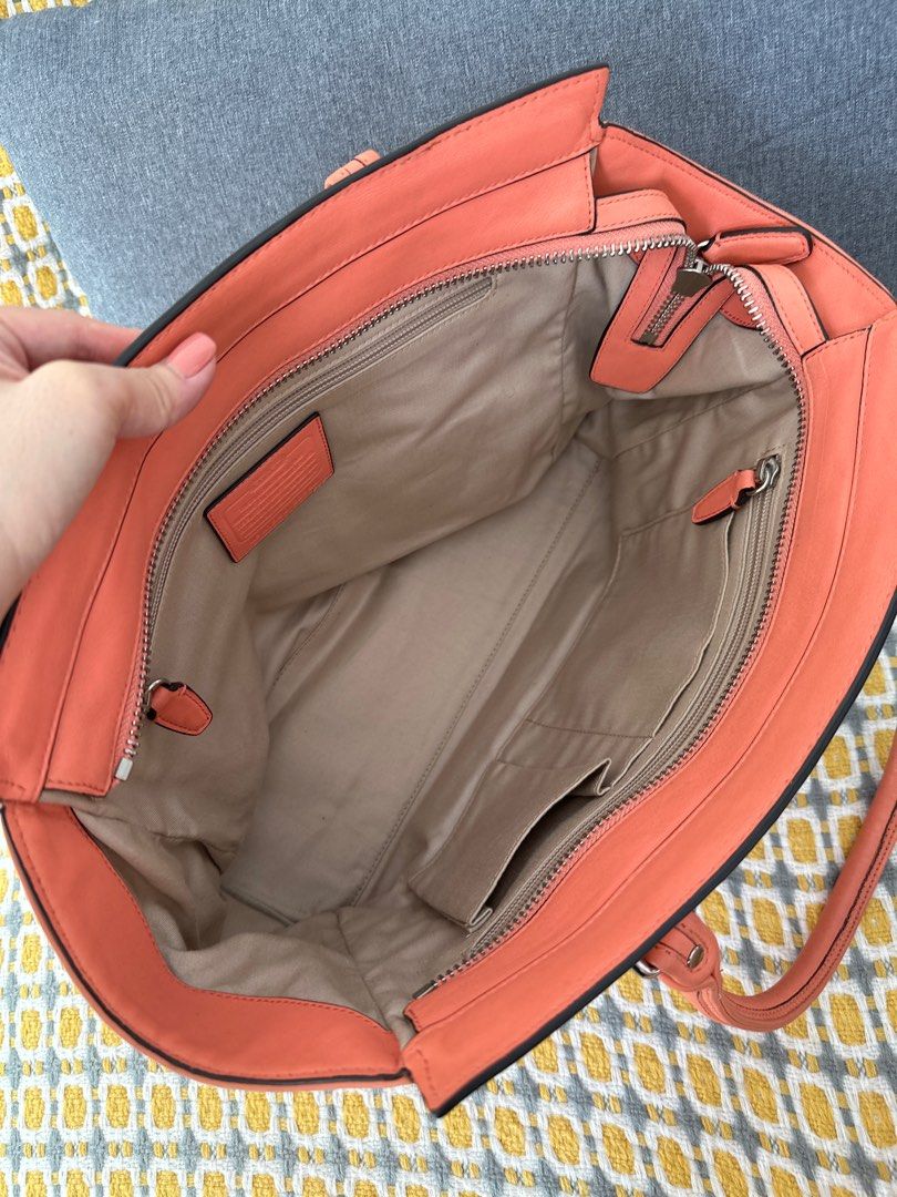 Coach bag deals with tassel