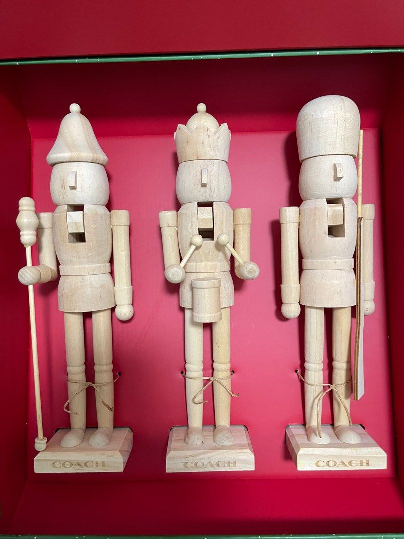 COACH Limited Edition Christmas Nutcracker Painting Set, Hobbies & Toys