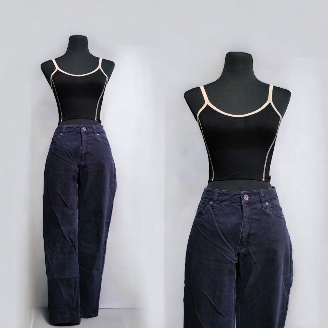 Comfort basic midwaist pants (Category: Other Bottoms) located in Santa Rosa. Submitted by jaypi.declutter (Listing ID 1237308879, Image 1). Description: Navy blue color Waist: 29 inches Rise: 9 inches Length: 37.5 inches.