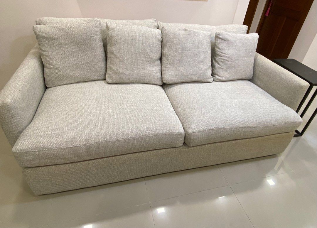 Crate and store barrel sofa chaise