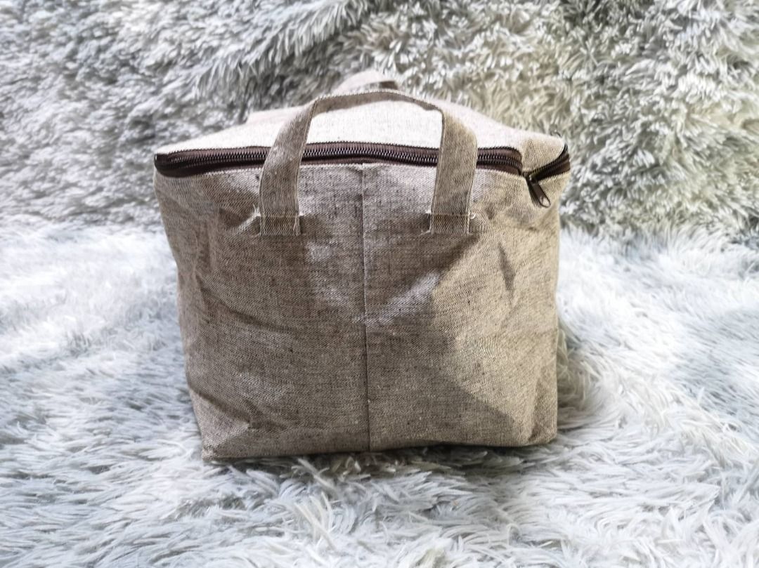 Daiso Garment & Picnic Bag on Carousell