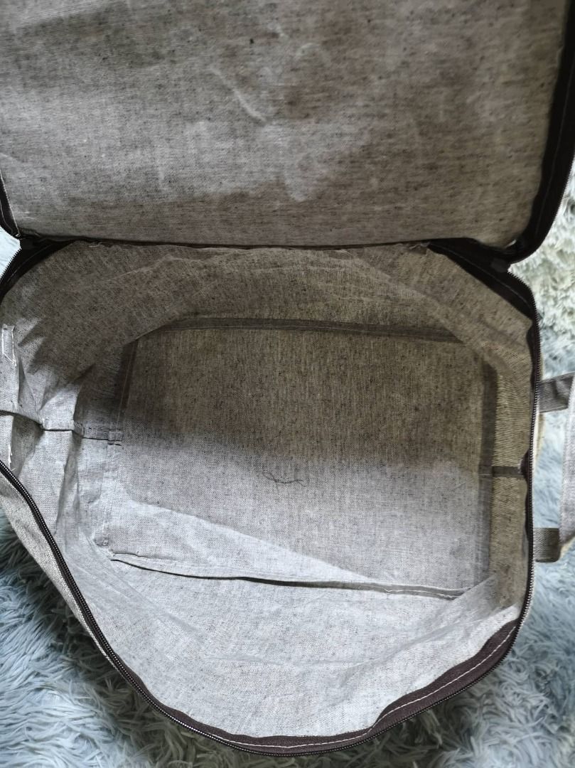 Daiso Garment & Picnic Bag on Carousell