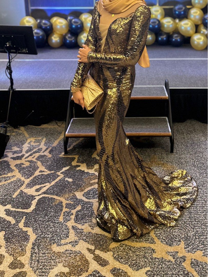 Glamorous dinner top dress for muslimah