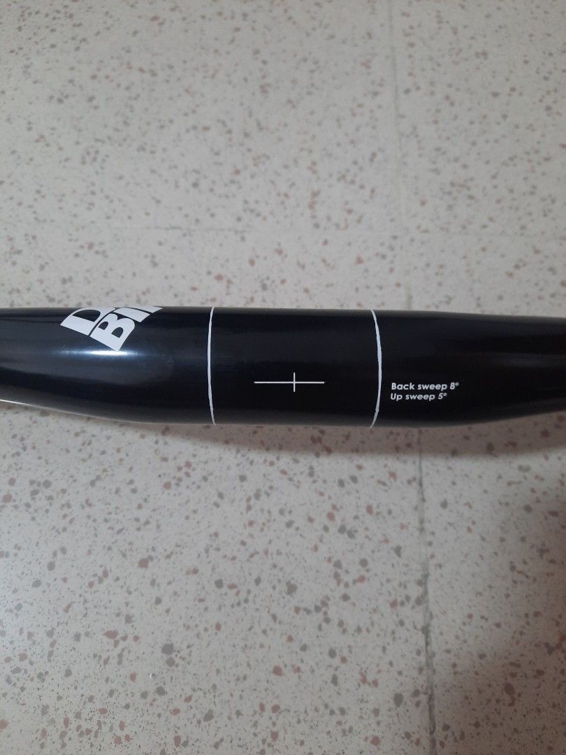 DMR Wingbar Lenker 35 Mm – 800 Mm Breit, 7075 Alu, 5° Upsweep, 8° Backsweep, 326 G