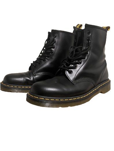 Doc martens 1460 Men s Fashion Footwear Boots on Carousell