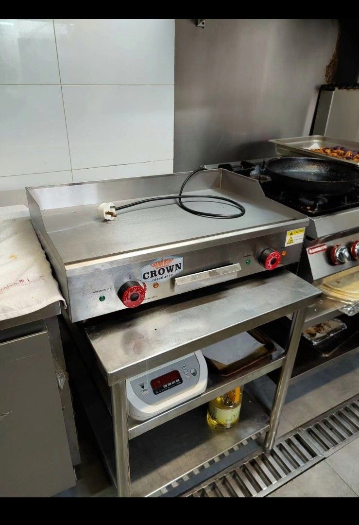 Electric Hot Plate电铁板, TV  Home Appliances, Kitchen Appliances, Other  Kitchen Appliances on Carousell
