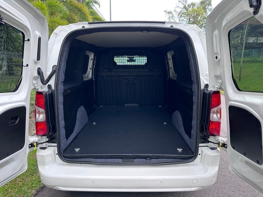 Electric Van rental/berlingo combo EV Van, Cars, Commercial Vehicles