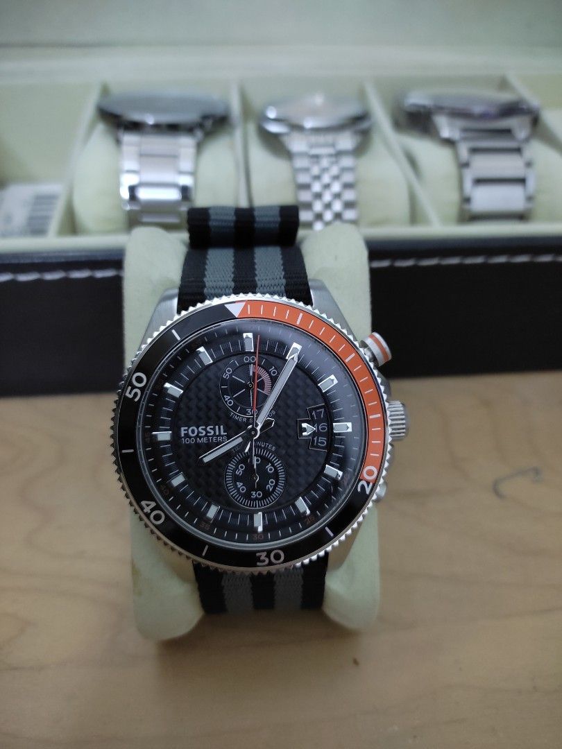 Fossil Wakefield Chronograph for sale needs battery replacement