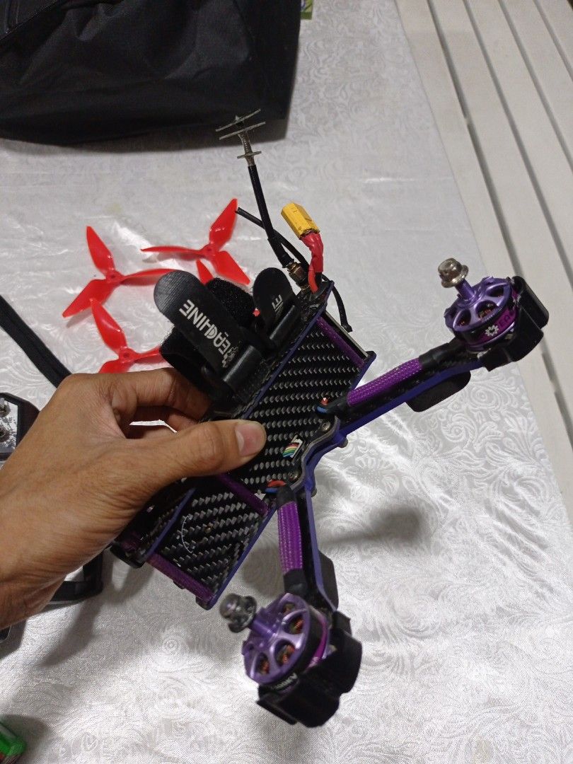 Eachine shop wizard 220x