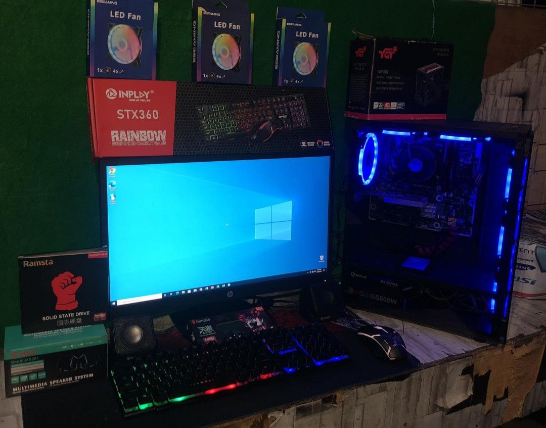 GAMING COMPUTER SET WITH SHOP WARRANTY, Computers & Tech, Desktops on