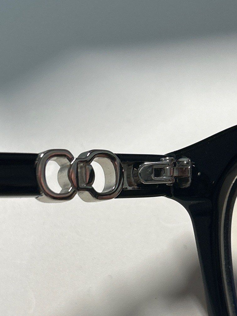 Gentle Monster ZEN 01, 女裝, 手錶及配件, 眼鏡 Carousell