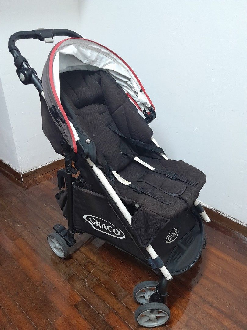 Graco stroller with big basket