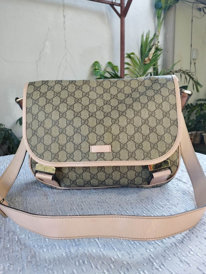 GUCCI GG MONOGRAM MESSENGER SHOULDER BAG