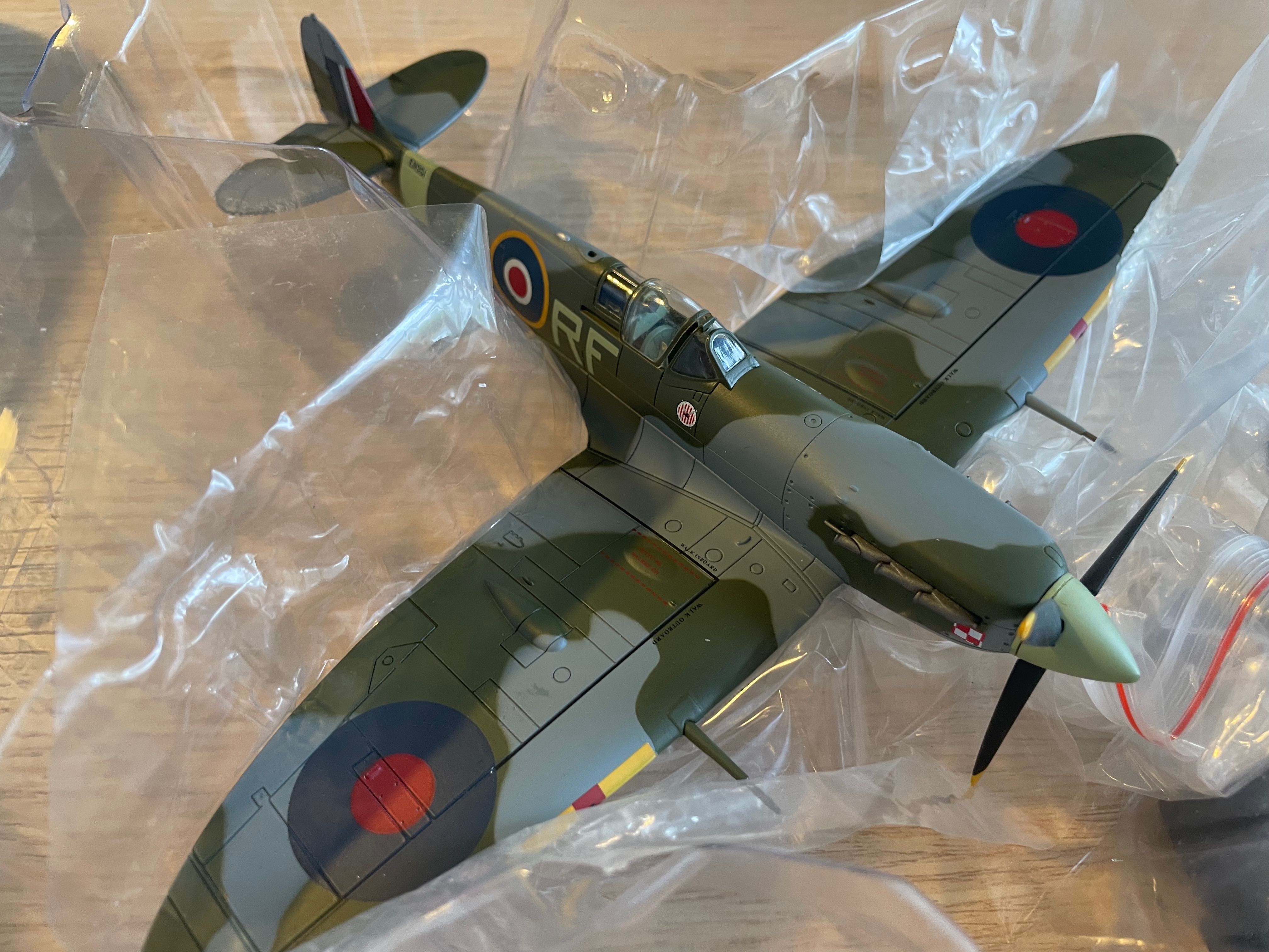 HA7850 Hobby Master 1/48 Diecast Spitfire, Hobbies & Toys, Toys & Games ...