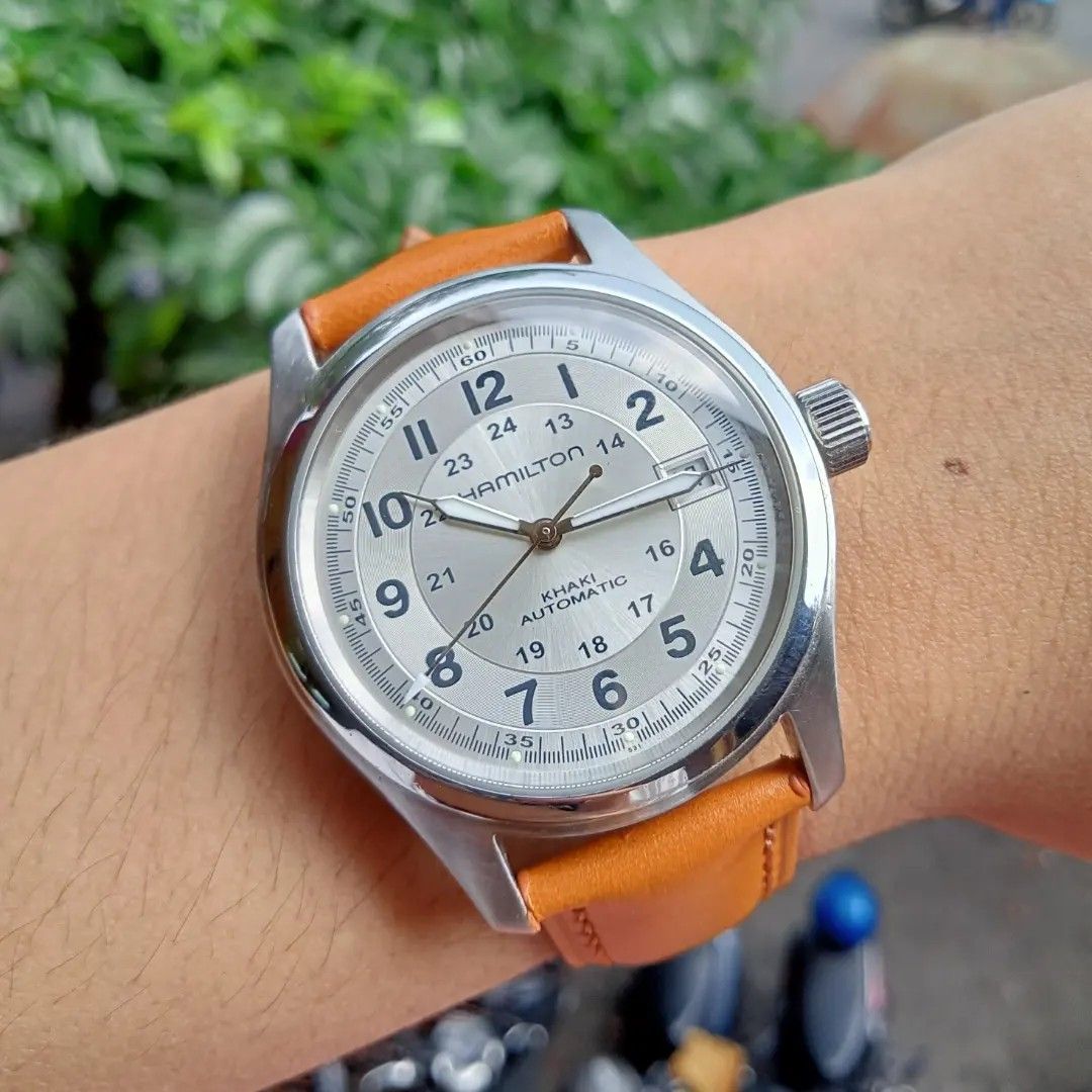 Jam tangan best sale hamilton khaki automatic