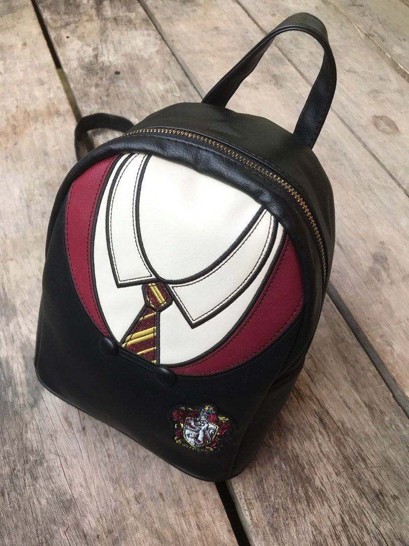 Gryffindor shop backpack primark