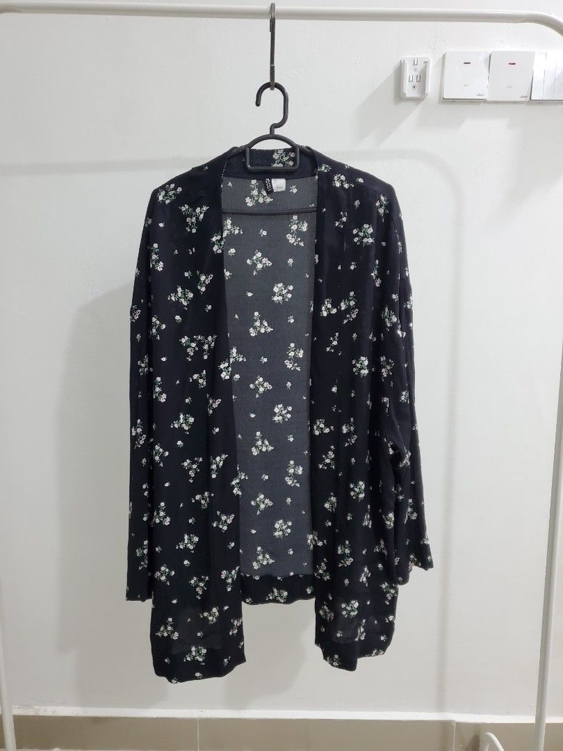 Floral batwing cardigan top