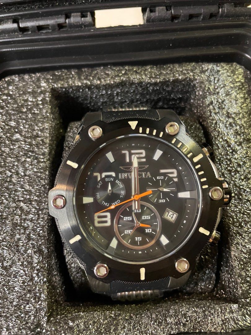Price dropped Invicta Speedway model 19526